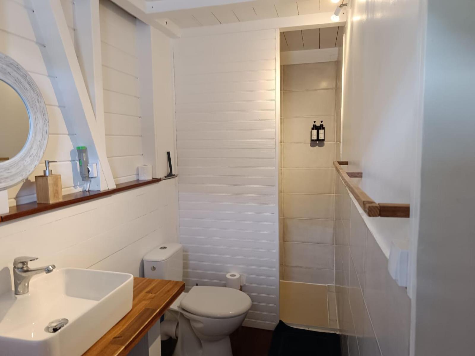 Ti Kaz Anoli Cottage En Bois Avec Vue Sur La Baie Terre-de-Bas Екстер'єр фото